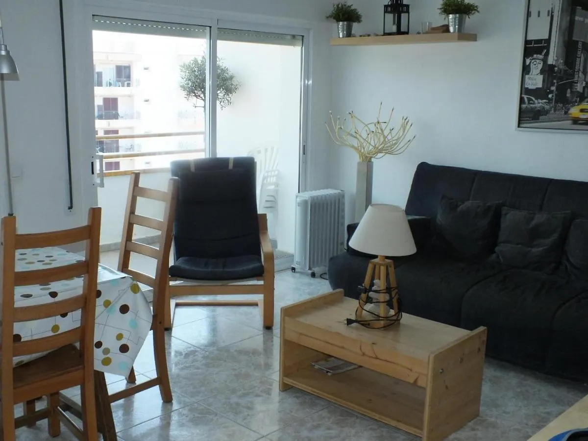 Apartamento En Rosas Santa-Margarita, Con Vistas Al Mar, Piscina, Y Acceso Directo A La Playa - Es-204-42