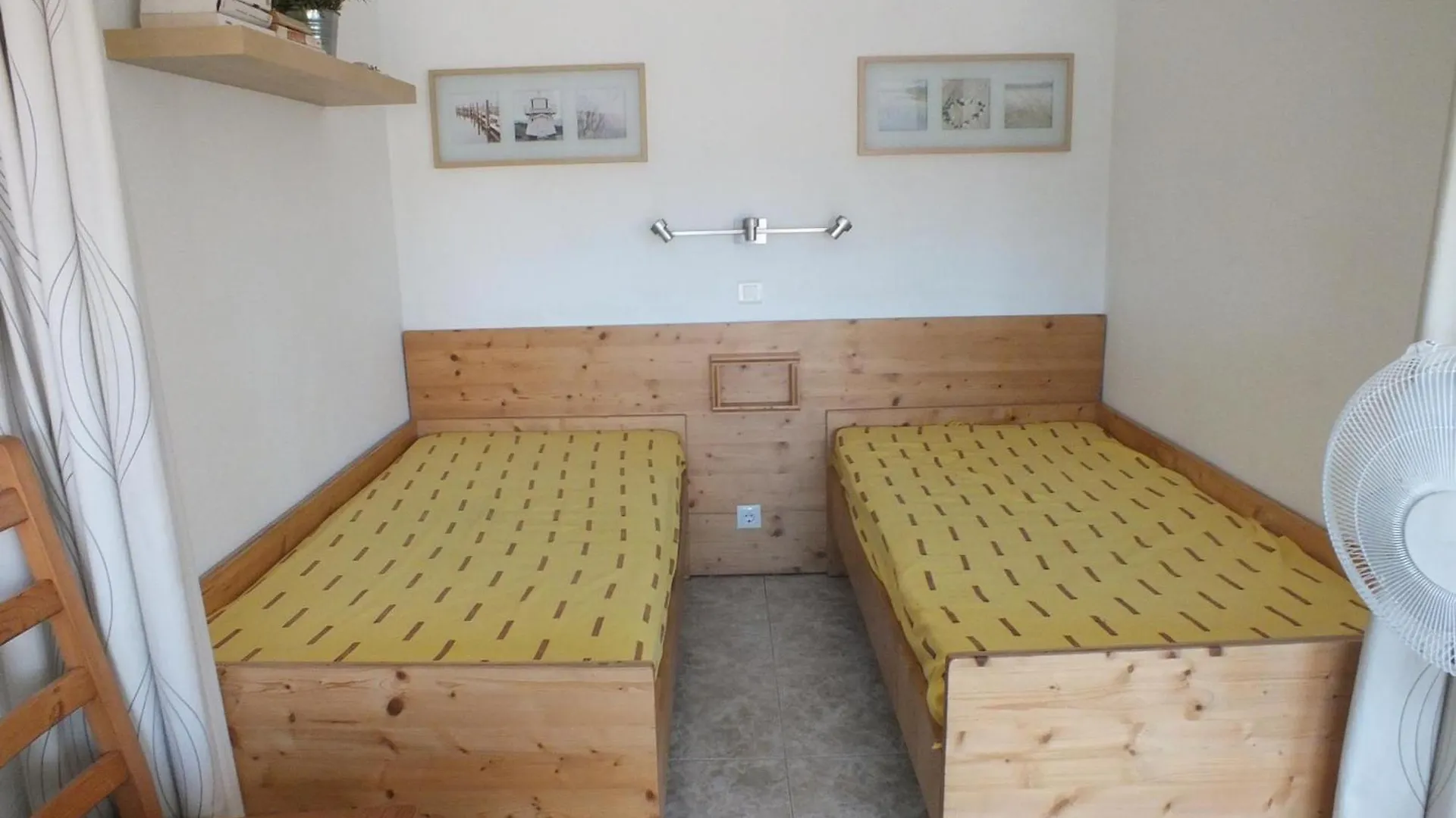 Apartamento En Rosas Santa-Margarita, Con Vistas Al Mar, Piscina, Y Acceso Directo A La Playa - Es-204-42 0*, ロザス スペイン